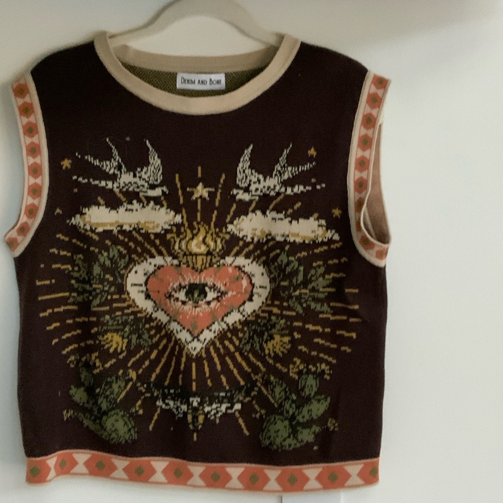 Womens Sleeveless sweaterTop - Brown and Tan